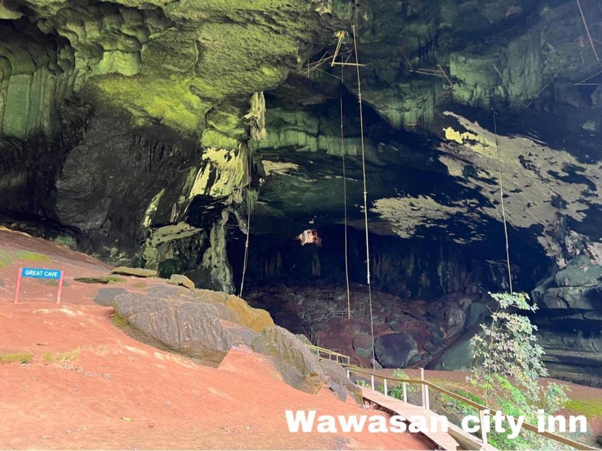 Wawasan City Inn Batu Niah Екстер'єр фото